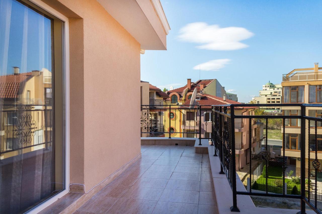 Feniks Apartments Несебр Экстерьер фото