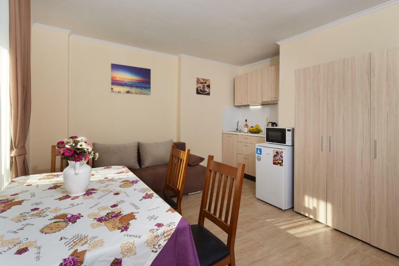 Feniks Apartments Несебр Экстерьер фото