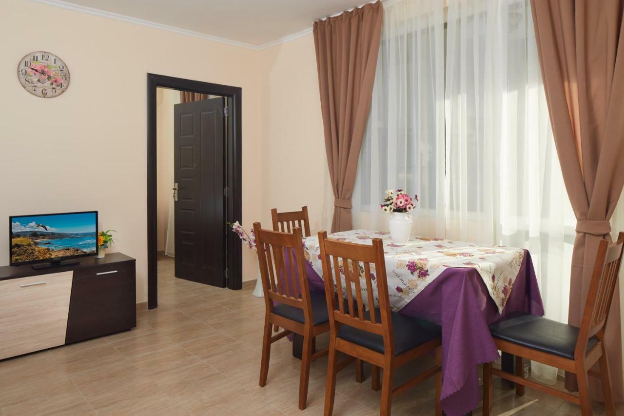 Feniks Apartments Несебр Экстерьер фото