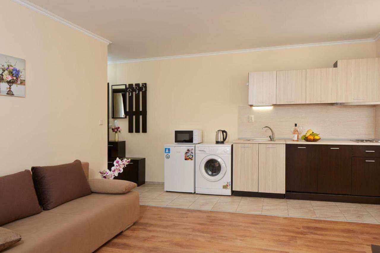 Feniks Apartments Несебр Экстерьер фото