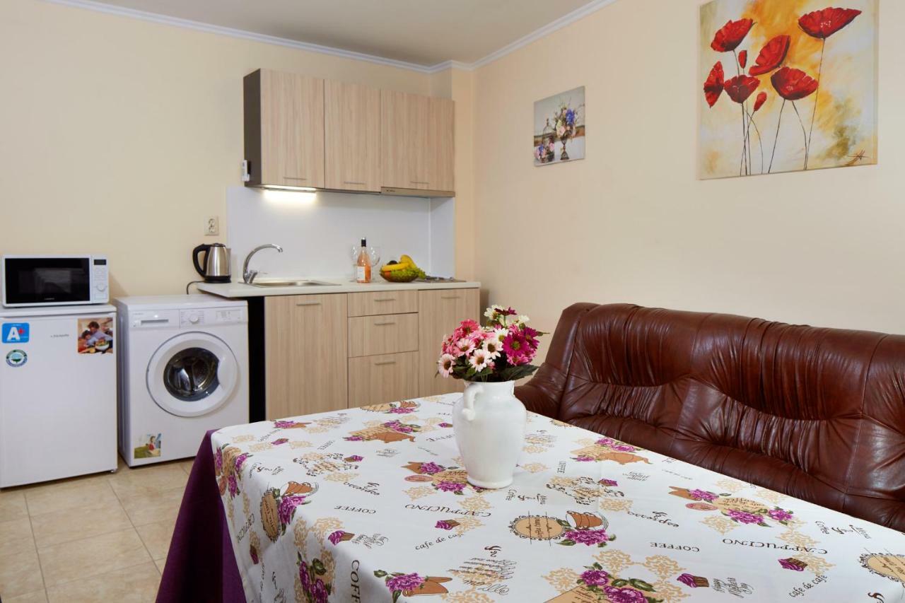 Feniks Apartments Несебр Экстерьер фото