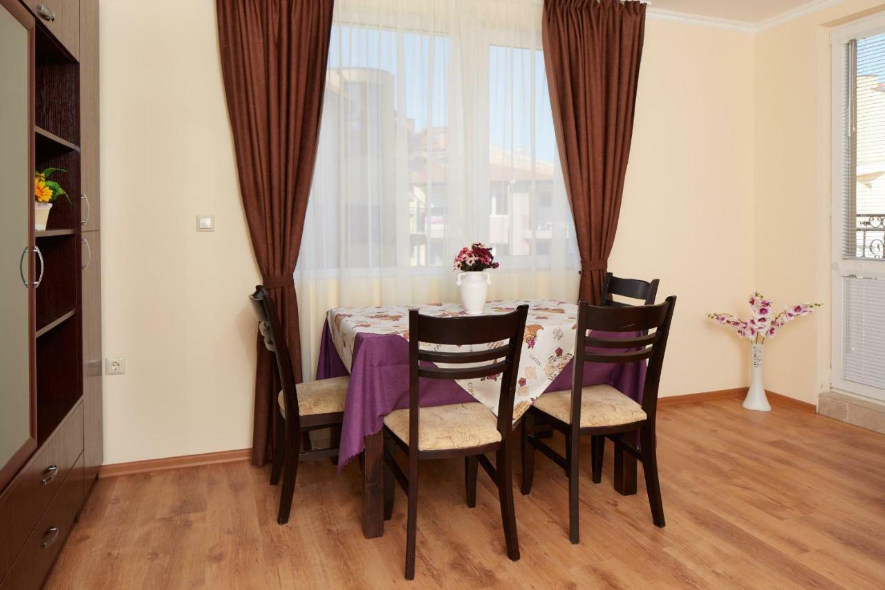 Feniks Apartments Несебр Экстерьер фото