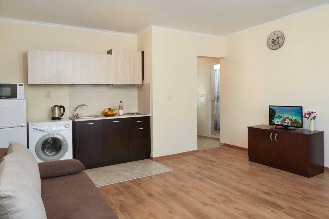Feniks Apartments Несебр Экстерьер фото