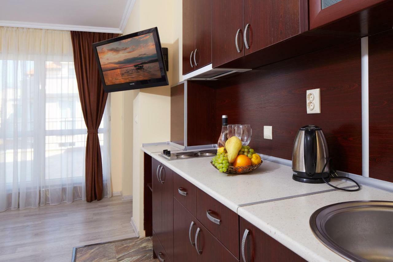Feniks Apartments Несебр Экстерьер фото